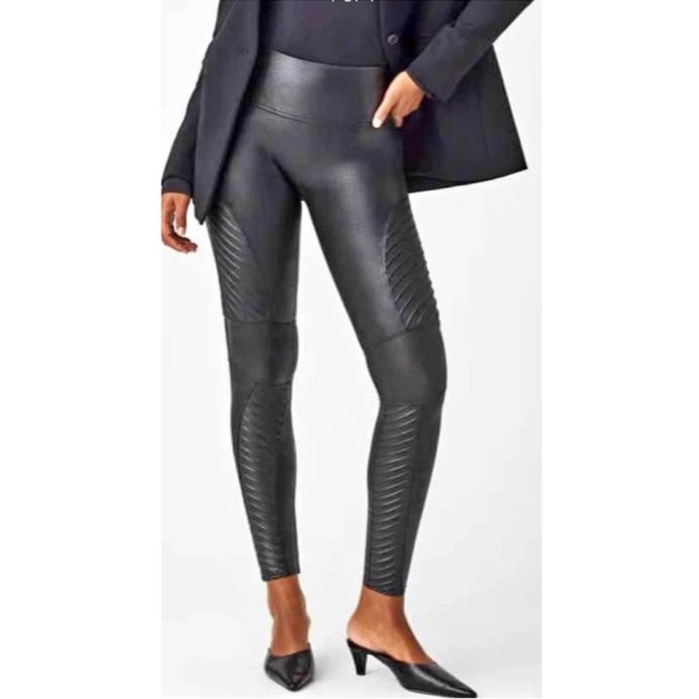 SPANX Faux Leather Moto Leggings Black
Small